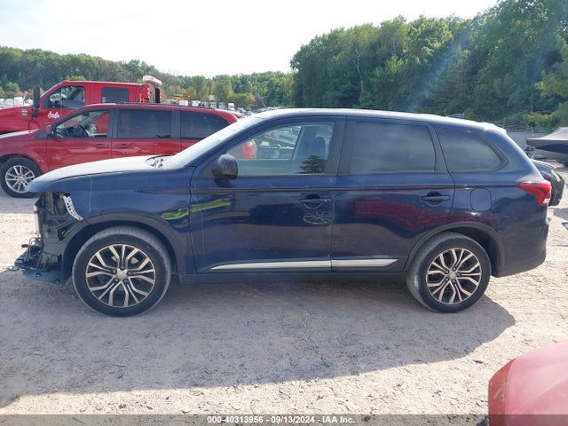 JA4AZ2A34JZ005370 Mitsubishi Outlander Es