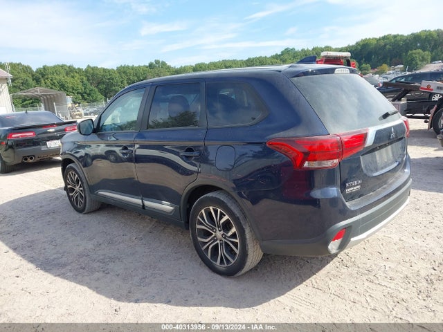 2018 MITSUBISHI OUTLANDER JA4AZ2A34JZ005370 Photo 2