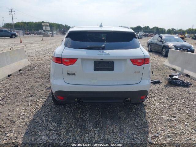 SADCJ2FX0JA278620 Jaguar F-pace 25t Premium