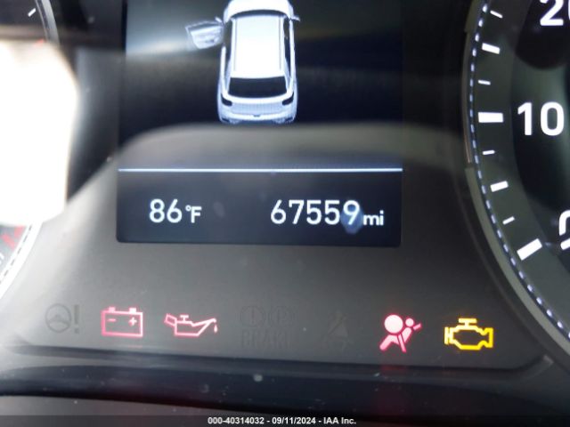 KMHRB8A38MU096964 Hyundai Venue Se