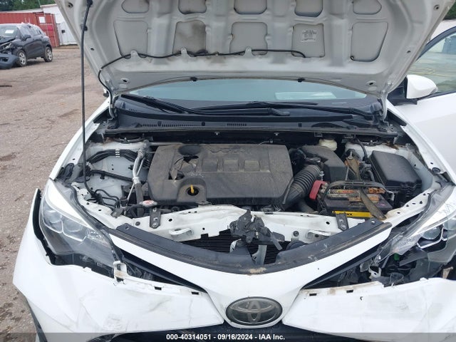 Toyota COROLLA SE 2017 5YFBURHE4HP736846 Image 10