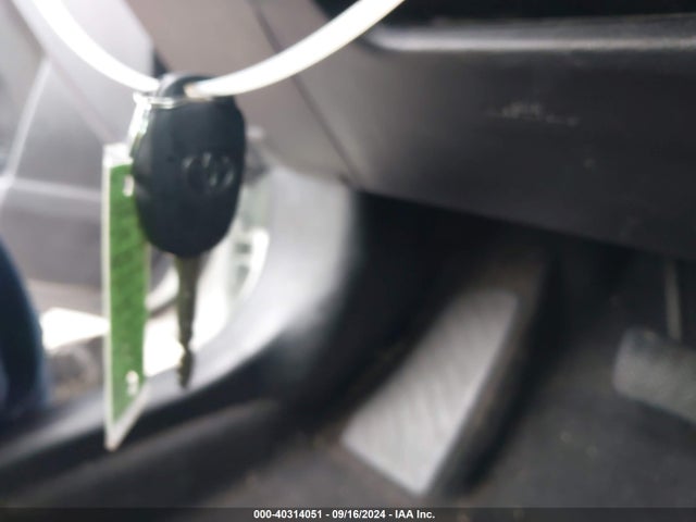 Toyota COROLLA SE 2017 5YFBURHE4HP736846 Image 11