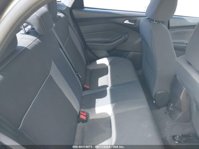 1FADP3F20EL381870 Ford FOCUS SE