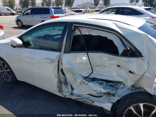 Toyota COROLLA SE 2019 5YFBURHE4KP870537 Image 14