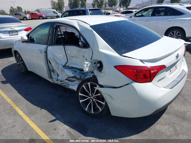 Toyota COROLLA SE 2019 5YFBURHE4KP870537 Image 3
