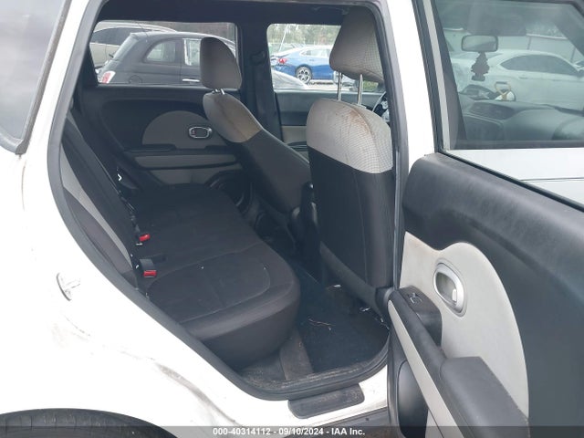 KIA Soul 2018 KNDJN2A21J7505426 Image 8