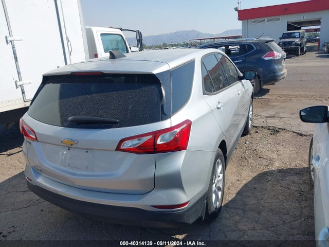 Chevrolet EQUINOX LS 2019 3GNAXHEV5KS645944 Image 4