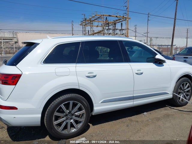 WA1LAAF70KD010831 Audi Q7 55 Premium/55 Se Premium