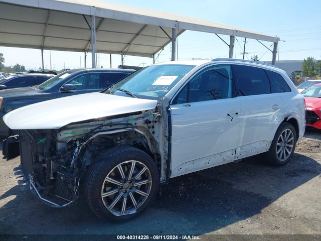 WA1LAAF70KD010831 Audi Q7 55 Premium/55 Se Premium