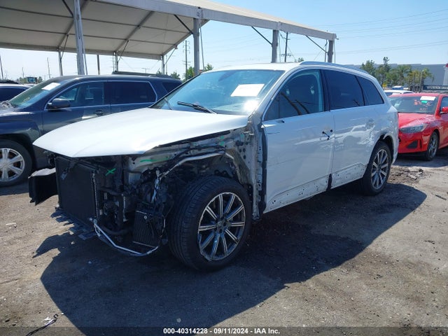 WA1LAAF70KD010831 Audi Q7 55 Premium/55 Se Premium