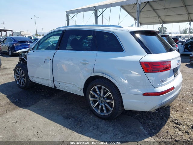 WA1LAAF70KD010831 Audi Q7 55 Premium/55 Se Premium