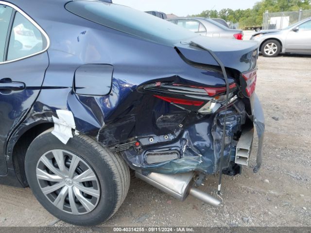 4T1C31AK2NU039940 Toyota Camry Le Hybrid
