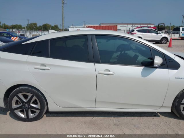 JTDKARFU4G3509277 Toyota Prius Four Touring