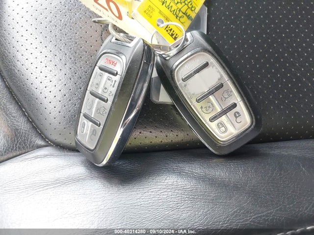 2C4RC1BG9NR117927 Chrysler Pacifica Touring L