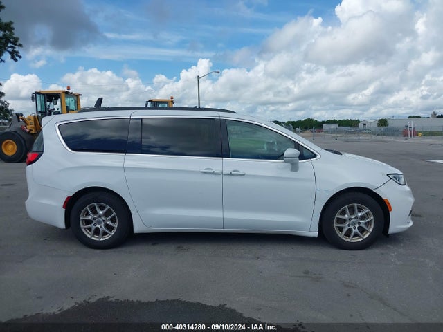 2C4RC1BG9NR117927 Chrysler Pacifica Touring L