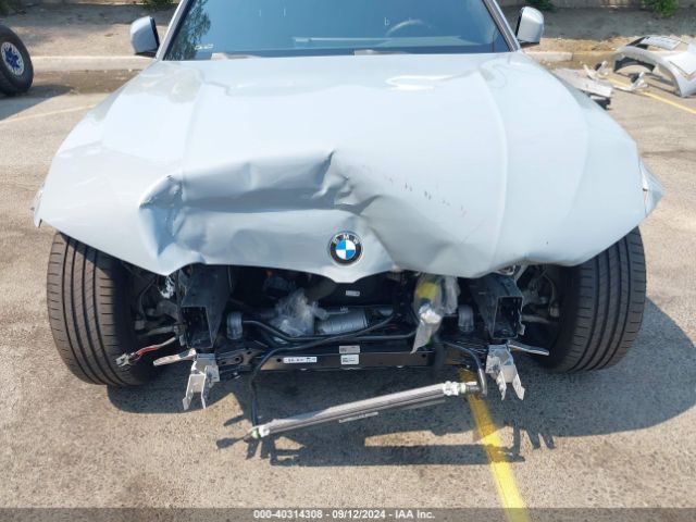 3MW69FF09R8D85892 BMW 3 Series 330i
