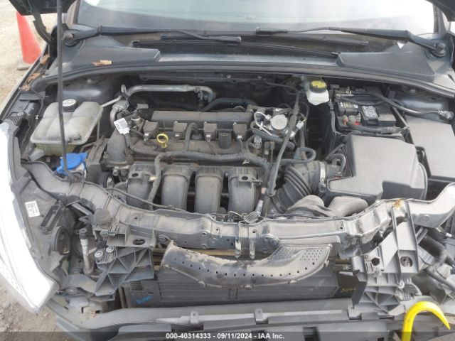 1FADP3F20HL256291 Ford FOCUS SE