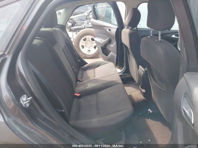 1FADP3F20HL256291 Ford FOCUS SE