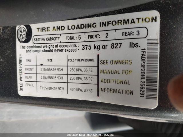 1FADP3F20HL256291 Ford FOCUS SE