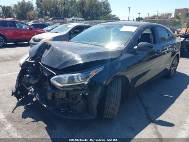 KIA Forte Lxs 2019 3KPF24AD4KE082046 Image 2