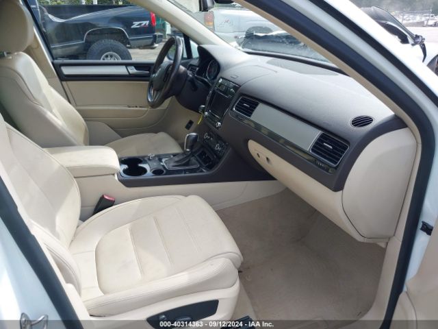 2013 VOLKSWAGEN TOUAREG WVGEP9BP6DD013460 Photo 4