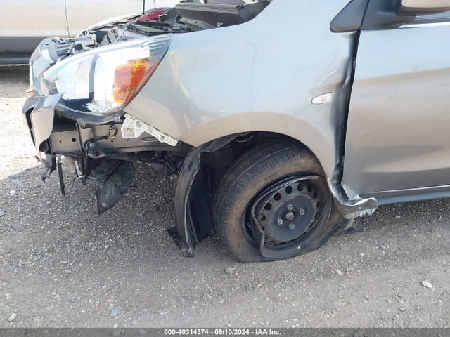 2018 MITSUBISHI MIRAGE ML32A3HJ8JH014805 Photo 5