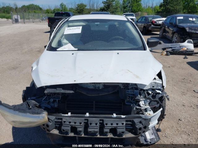 1FADP3E28GL266180 Ford FOCUS S