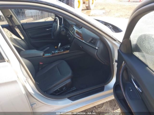 WBA3C3G58ENR25141 BMW 320i Xdrive