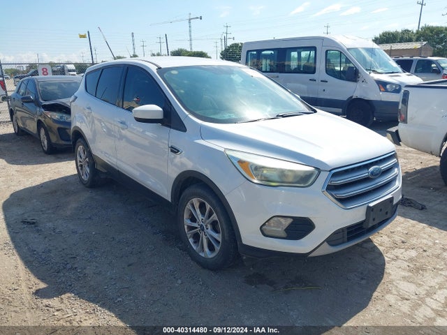 Ford ESCAPE SE 2017 1FMCU0GD4HUA13568 Image 1