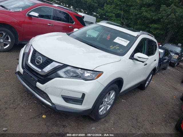 Nissan ROGUE SV 2017 5N1AT2MV4HC828748 Image 2