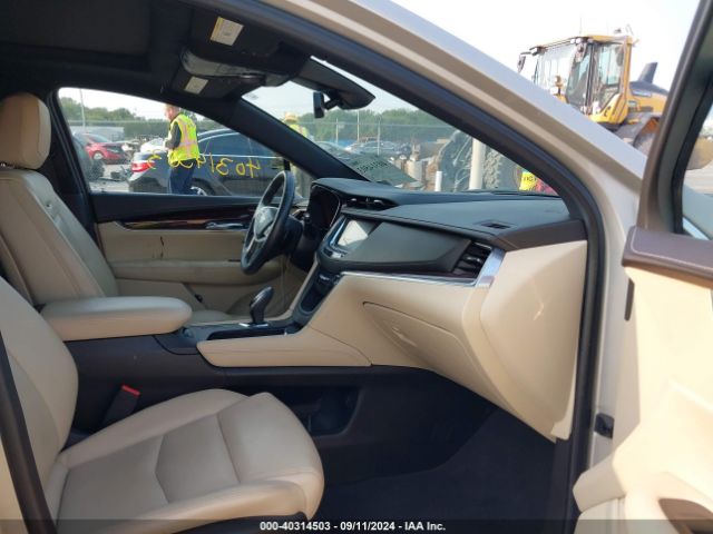 1GYKNCRSXHZ164468 Cadillac Xt5 Premium Luxury