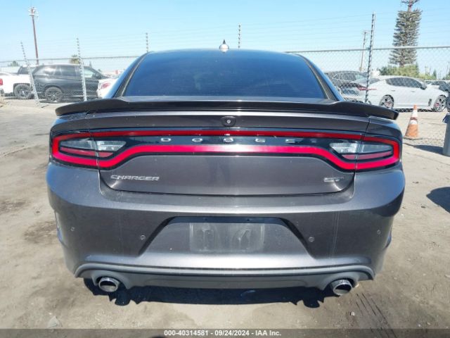 2C3CDXHG1KH584813 Dodge Charger Gt Rwd