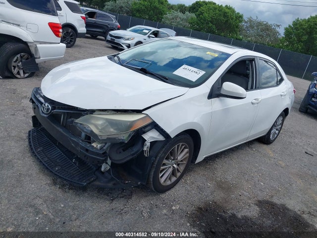 Toyota Corolla Le Plus 2015 2T1BURHE1FC377064 Image 2