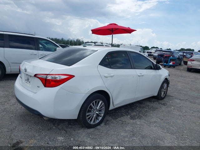 Toyota Corolla Le Plus 2015 2T1BURHE1FC377064 Image 4