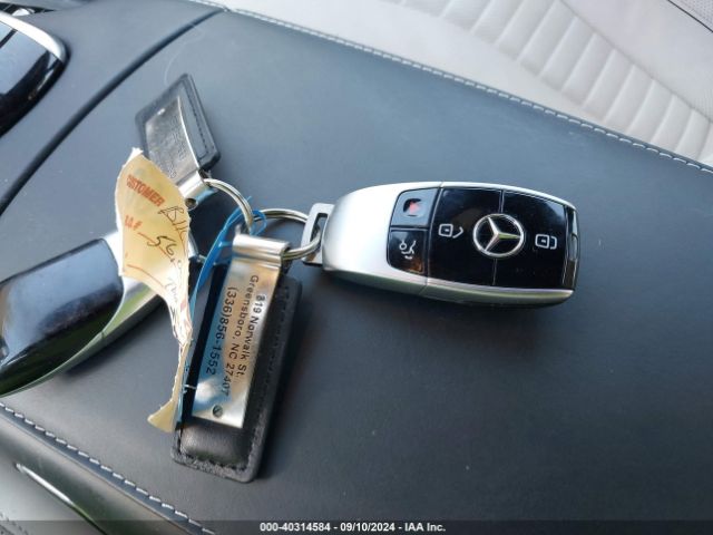 WDDUG8GB4KA424108 Mercedes-Benz S 560 4matic