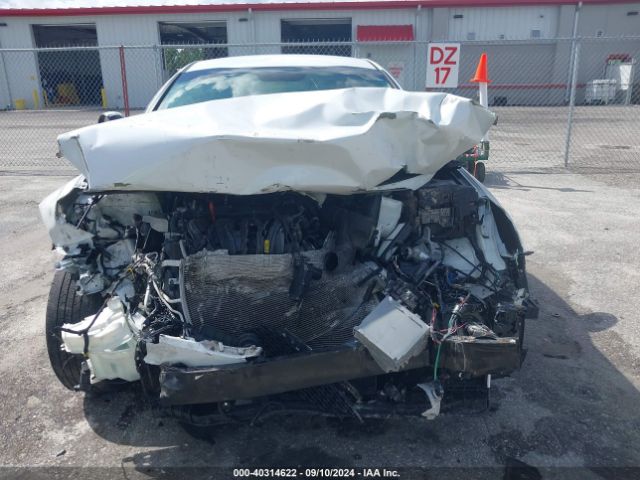 5XXGU4L36JG222221 KIA OPTIMA EX
