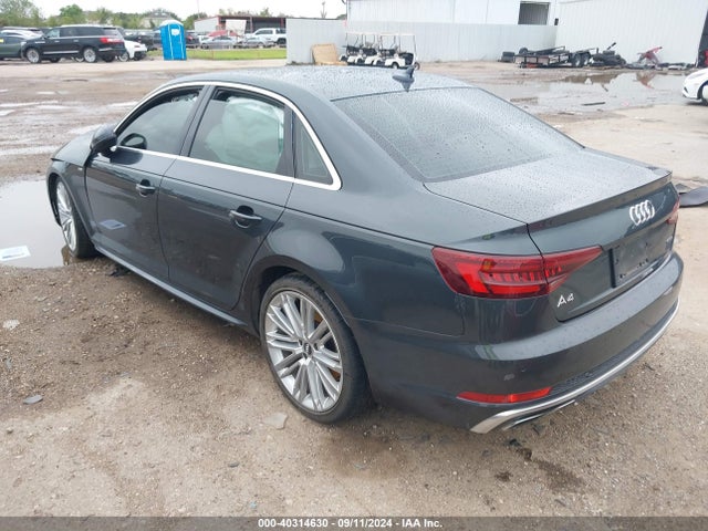 WAUENAF42KN016713 Audi A4 45 Premium