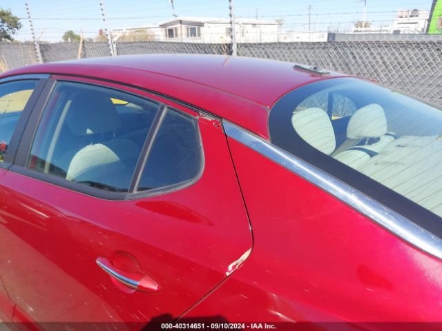 5XXGM4A7XFG370644 KIA Optima Lx