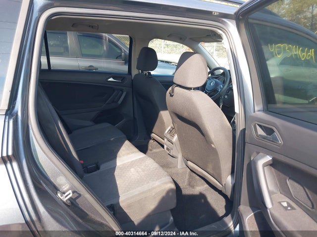 3VV0B7AX6KM014338 Volkswagen Tiguan 2.0t S