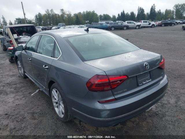 1VWCT7A3XHC056041 Volkswagen Passat 1.8t Sel Premium