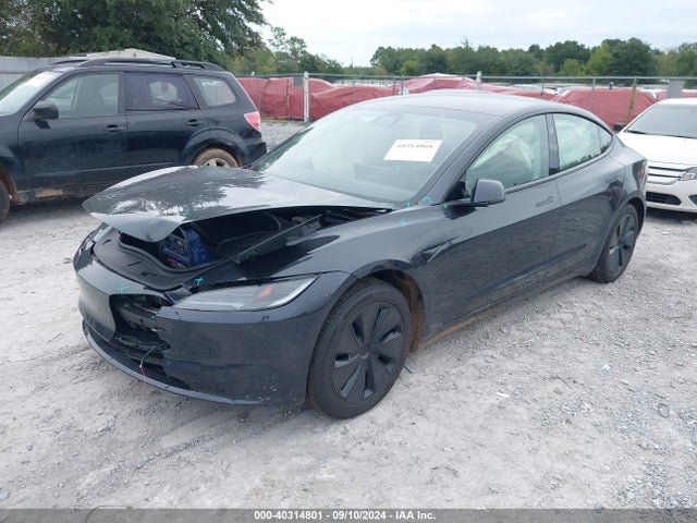 Tesla Model 3 Rear-wheel Drive 2024 5YJ3E1EA3RF736452 Image 2