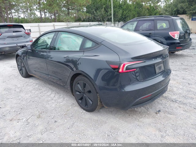 Tesla Model 3 Rear-wheel Drive 2024 5YJ3E1EA3RF736452 Image 3