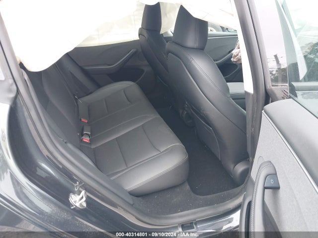 Tesla Model 3 Rear-wheel Drive 2024 5YJ3E1EA3RF736452 Image 8