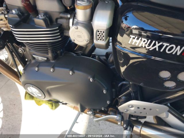 2021 TRIUMPH MOTORCYCLE THRUXTON SMTD56HR0MTAD3299 Photo 8