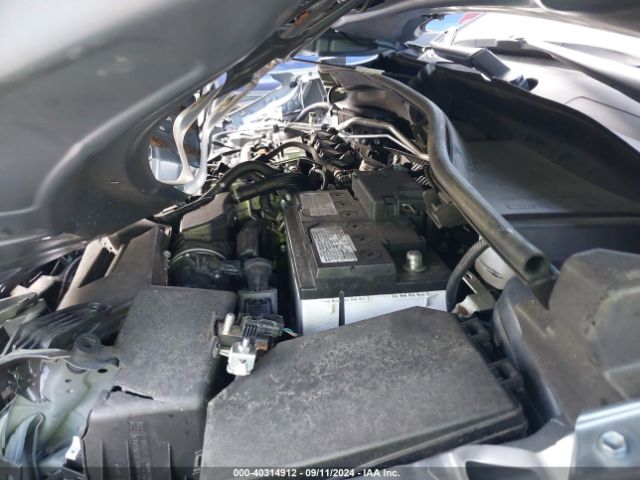 7MUAAAAG1PV047960 Toyota Corolla Cross L