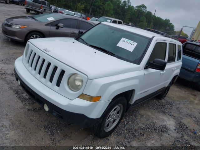 1C4NJPBB7FD304857 Jeep Patriot Sport