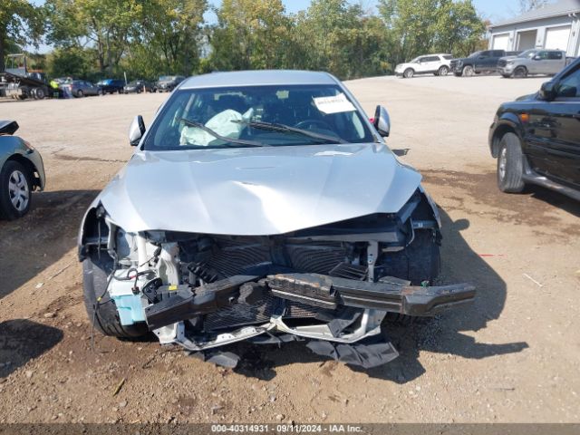 KNALN4D72G5215466 KIA Cadenza