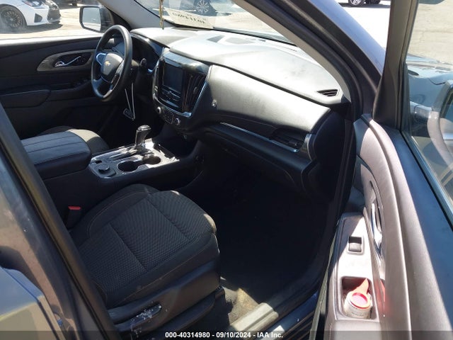 Chevrolet Traverse Ls 2018 1GNERFKW5JJ159177 Image 5