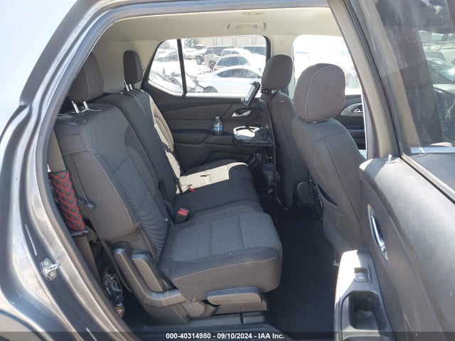 Chevrolet Traverse Ls 2018 1GNERFKW5JJ159177 Image 8