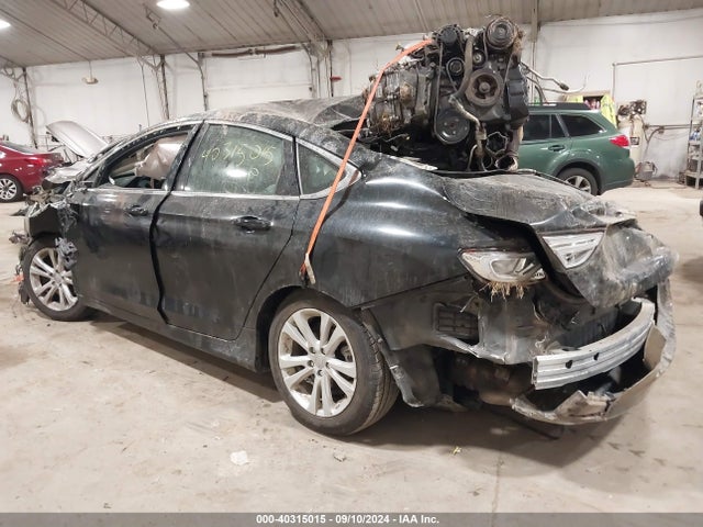 1C3CCCAB4FN587308 Chrysler 200 Limited